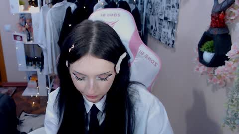 Lina online show from 12/07/24, 11:45