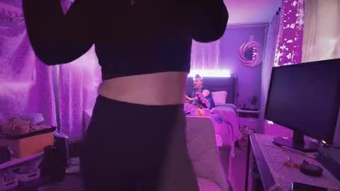 Snapshot of linuxgirlsudosu chatting on 04/05/26, 02:36 linuxgirlsudosu online show from 04/05/26, 02:36