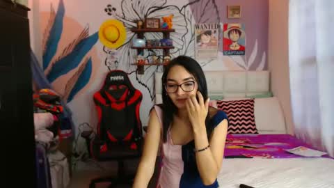 LinzyBaner online show from 02/26/25, 10:53