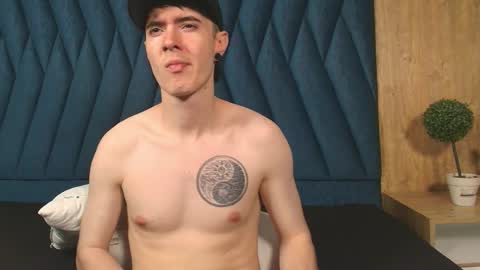 Lio online show from 04/12/26, 03:11