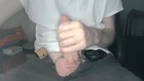 Snapshot of liocious98 chatting on 11/24/25, 09:36 liocious98 online show from 11/24/25, 09:36