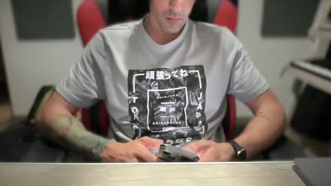 Snapshot of lion_hotty chatting on 10/13/25, 07:03 lion_hotty online show from 10/13/25, 07:03