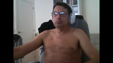 liongr69 online show from 10/21/25, 12:28