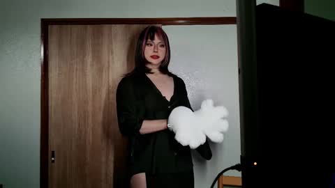 lionnigouki online show from 01/04/25, 06:30