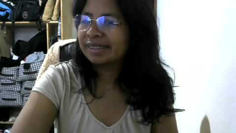 liora online show from 07/26/26, 04:09