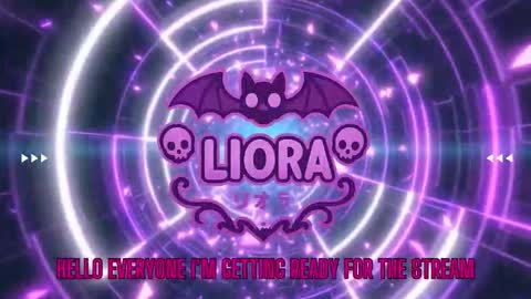 im Liora uwu   online show from 10/17/25, 09:34