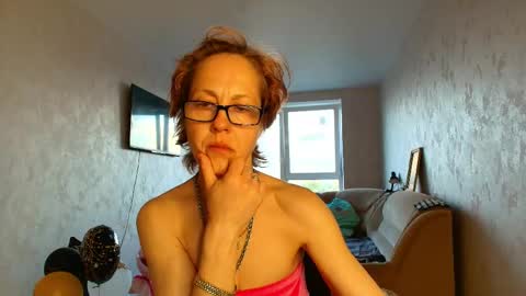 Liora Weiss online show from 05/16/26, 03:55