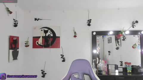 Snapshot of lips_sarasofia chatting on 05/24/26, 10:26 lips_sarasofia online show from 05/24/26, 10:26
