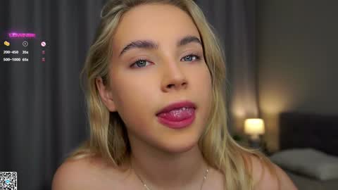 Amelia online show from 01/26/25, 01:09