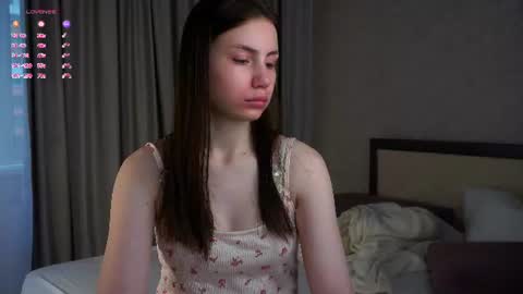 Snapshot of lipswithsmileonthem chatting on 07/06/26, 01:46 Amelia online show from 07/06/26, 01:46