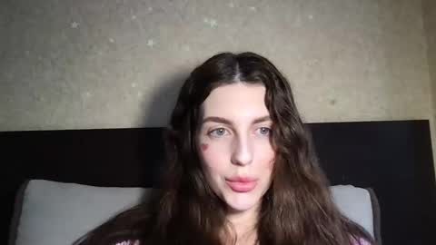 Snapshot of lipsylolly chatting on 02/13/26, 11:50 lipsylolly online show from 02/13/26, 11:50