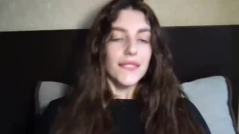 Snapshot of lipsylolly chatting on 02/25/26, 08:57 lipsylolly online show from 02/25/26, 08:57