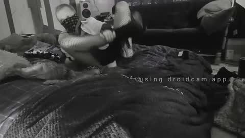 liquid_sky_ online show from 10/11/25, 05:17