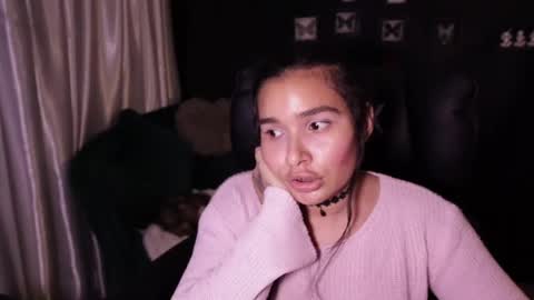Snapshot of lireesa chatting on 05/28/26, 04:10 Lire online show from 05/28/26, 04:10