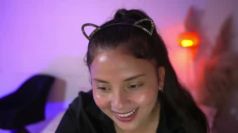 Lily see u on december 2 online show from 04/13/26, 08:03