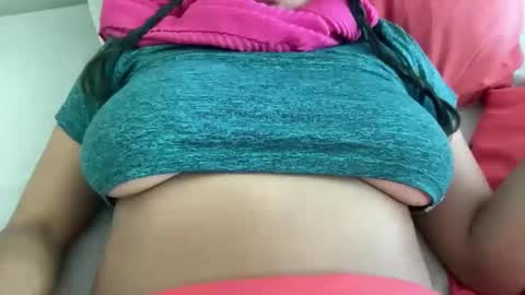 lirioooo8888 online show from 03/25/26, 04:35