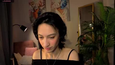 Lis online show from 11/29/25, 02:53