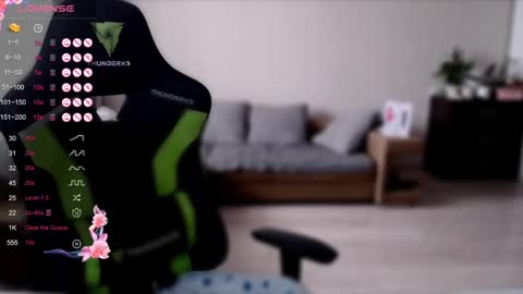 Snapshot of lisa_______ chatting on 02/10/25, 05:25 Lisa Harris online show from 02/10/25, 05:25