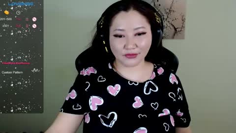 Snapshot of lisa_______ chatting on 04/24/26, 05:32 Lisa Harris online show from 04/24/26, 05:32