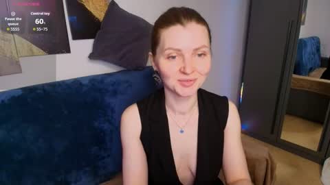 Snapshot of lisa__evans chatting on 06/02/26, 02:24 Lisa online show from 06/02/26, 02:24