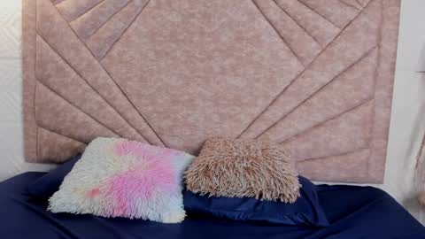 Lisa Baker online show from 12/26/24, 02:01