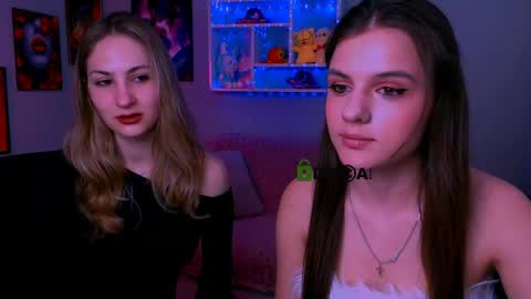 Snapshot of lisa_dark_ chatting on 04/15/26, 09:16 Lisa online show from 04/15/26, 09:16