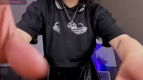 Snapshot of lisa_dolly_nyx chatting on 07/07/26, 05:10 lisa dolly nyx online show from 07/07/26, 05:10