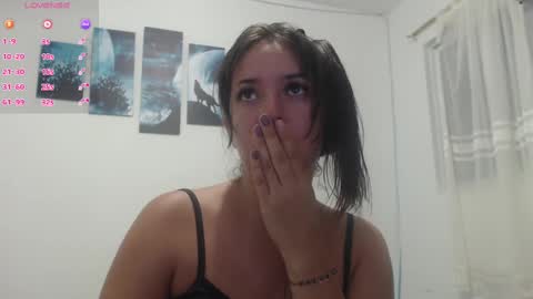 Snapshot of lisa_housten chatting on 03/10/25, 12:51 Lisa online show from 03/10/25, 12:51