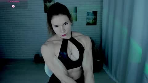 lisa online show from 03/10/26, 09:53