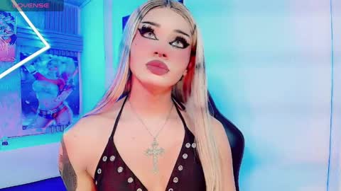 Snapshot of lisa_sparkleee chatting on 04/11/26, 12:37 lisa_sparkleee online show from 04/11/26, 12:37
