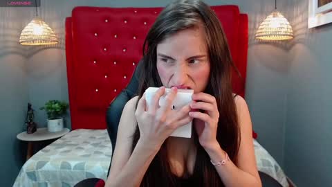 Snapshot of lisa_styleglam chatting on 12/03/24, 03:30 Lisa online show from 12/03/24, 03:30