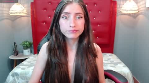 Snapshot of lisa_styleglam chatting on 12/06/24, 06:37 Lisa online show from 12/06/24, 06:37