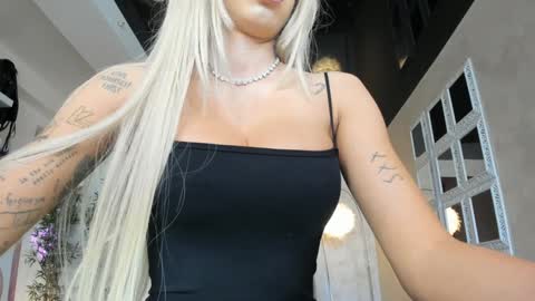 Snapshot of lisaakira chatting on 03/10/25, 06:59 onlyfans-lisaakira instagram-lisaakira9 twitter-lisaakira4 online show from 03/10/25, 06:59