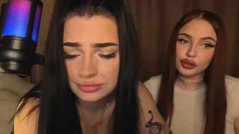 Lisa and Den online show from 10/25/25, 01:07