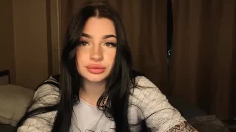 Lisa and Den online show from 11/19/25, 04:51