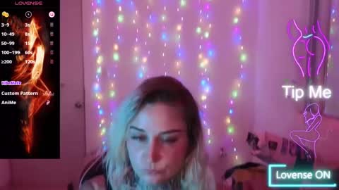 Snapshot of lisacasandra chatting on 03/05/25, 03:29 lisacasandra online show from 03/05/25, 03:29