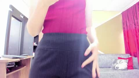 Lisa Gray Independent Model online show from 11/28/25, 08:11