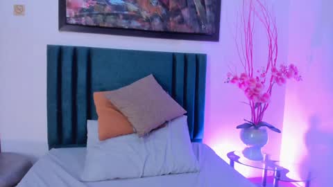 Snapshot of lisahadwiin chatting on 12/12/24, 11:47 LisaHadwiin online show from 12/12/24, 11:47