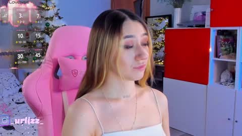   LISA   online show from 12/27/24, 09:22