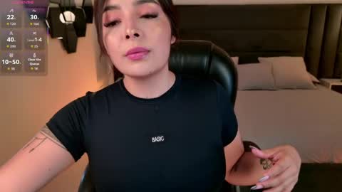 L I S A  online show from 04/01/26, 07:44