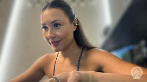 Snapshot of lisandriaaa chatting on 06/25/26, 02:43 lisandriaaa online show from 06/25/26, 02:43