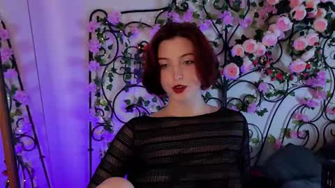 LisaVamp online show from 10/13/25, 12:10