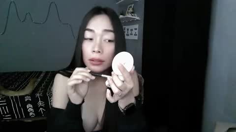 Xinli Su online show from 02/24/26, 05:44