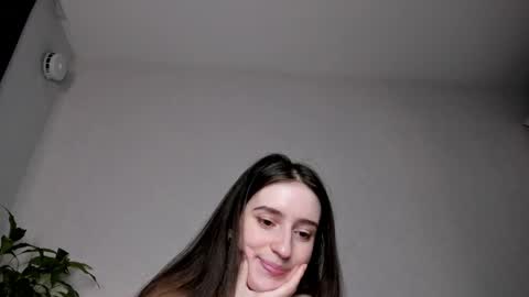 Lisa online show from 02/13/25, 10:43