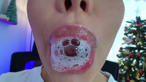 Lisbet online show from 12/04/24, 02:37