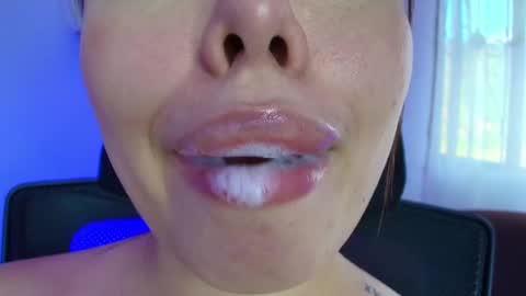 Lisbet online show from 01/21/25, 09:57