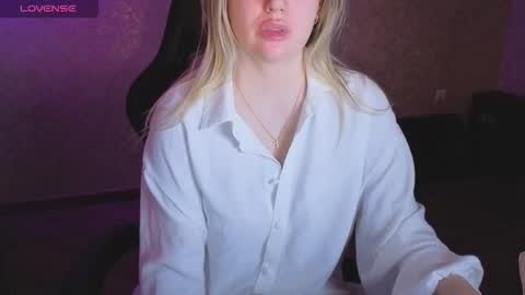 Anna online show from 03/15/26, 10:49