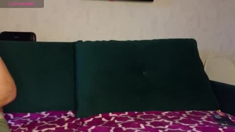 Kris Maks online show from 03/09/25, 04:27