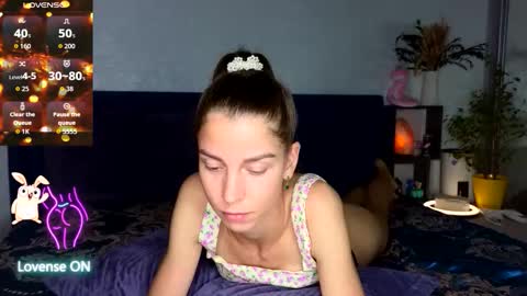 Kris Maks online show from 10/19/25, 05:13