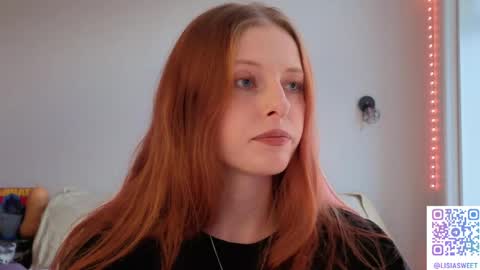 Snapshot of lisiasweet chatting on 05/25/26, 02:01 Lika online show from 05/25/26, 02:01